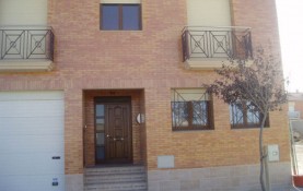 SINGLE-FAMILY HOUSE IN EJEA DE LOS CABALLEROS, PROV. OF ZARAGOZA